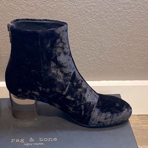 NIB - Rag & Bone Drea Black Velvet Boot - size 6.5